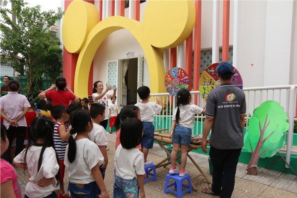 Phiên chợ quê
